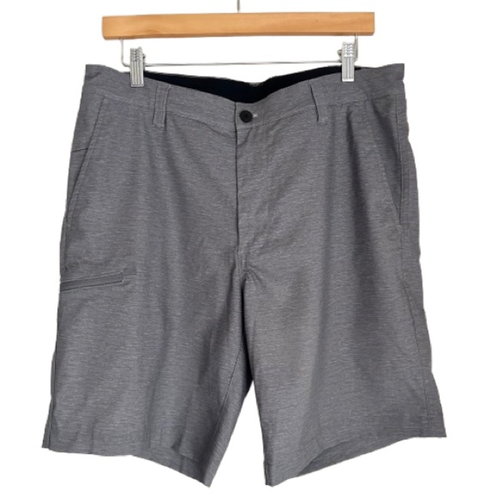 Puli Men’s Gold Hybrid Stretch ShortsGray Quick Dry Material 9” inseam Size M